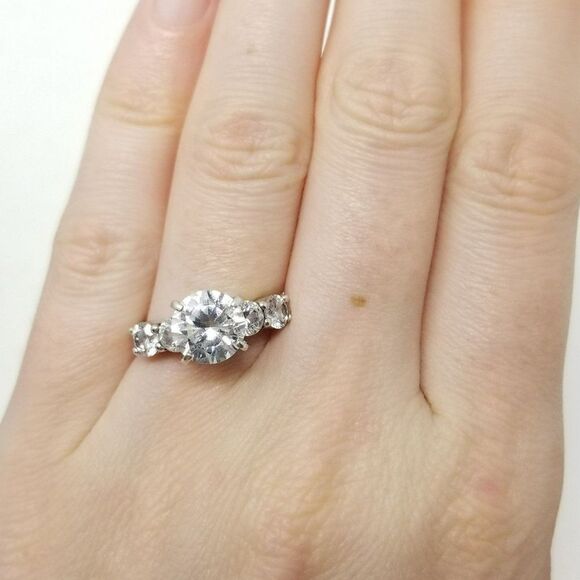 Vintage Sterling Silver Sparkly CZ Ring, Size 5 Band, Engagement Promise - Picture 10 of 10